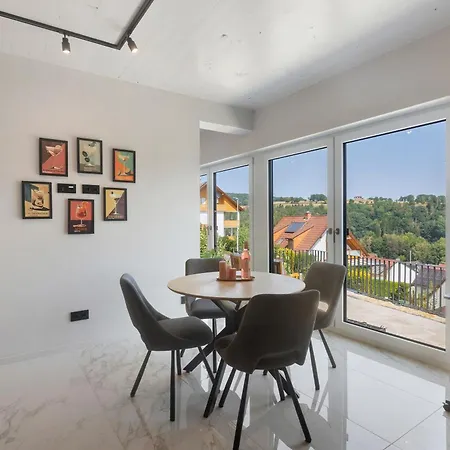 Apartment Heaven By Melanie